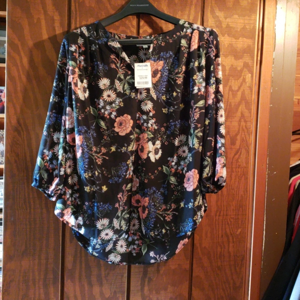 Floral blouse, brand new